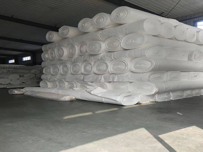 長絲土工布的特點。